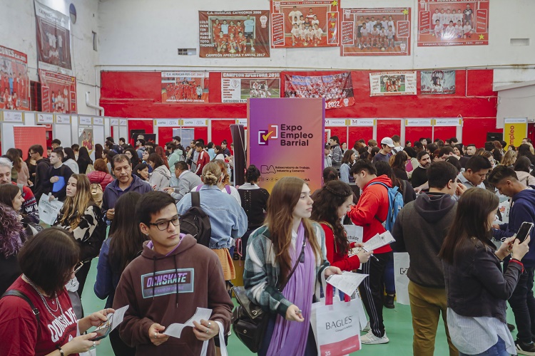 EXPO EMPLEO BARRIAL COMUNA 6